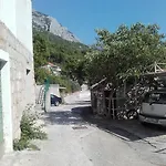 Konukevi Edi 3*